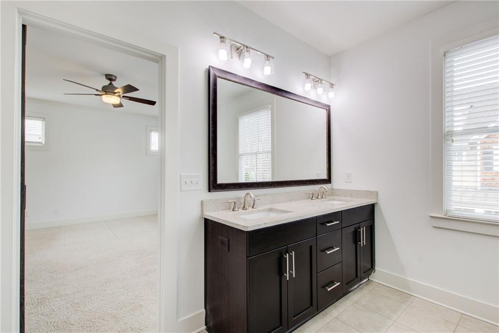 979 Azalee Hester Wharton Way Atlanta, GA 30318 - Photo 13 of 18