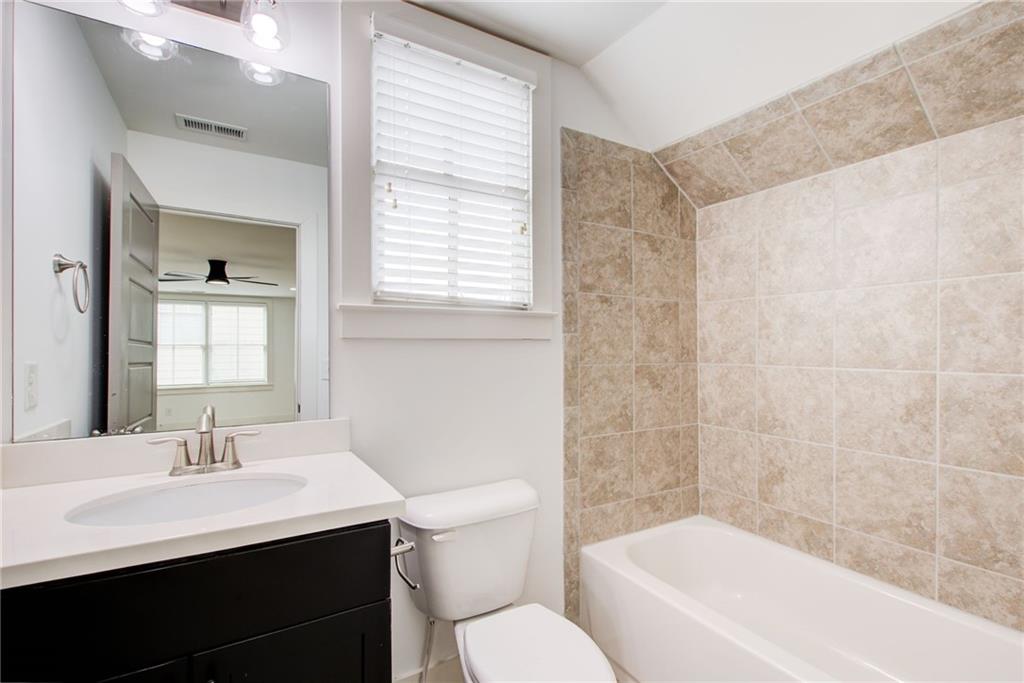 979 Azalee Hester Wharton Way Atlanta, GA 30318 - Photo 15 of 18