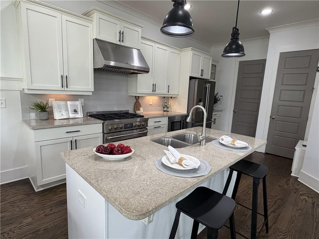 979 Azalee Hester Wharton Way Atlanta, GA 30318 - Photo 10 of 18