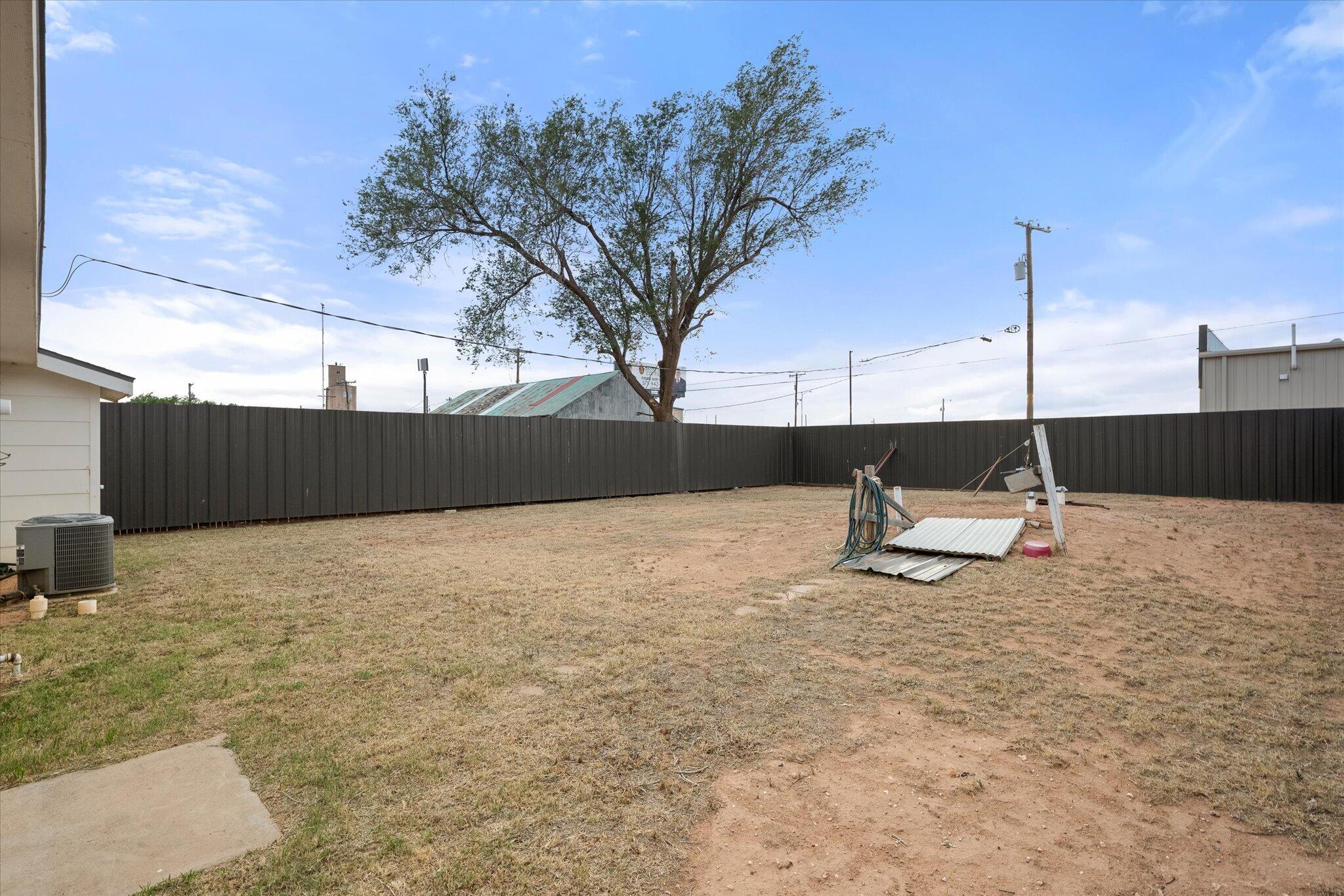 603 Timmons Street Ropesville, TX 79358 - Photo 17 of 24 20-603 Timmons_3298