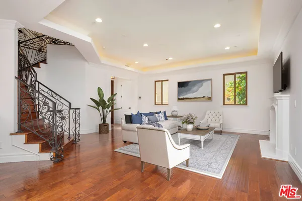 $1,665,000 | 2005 Robinson Street, Unit B, Redondo Beach, CA 90278