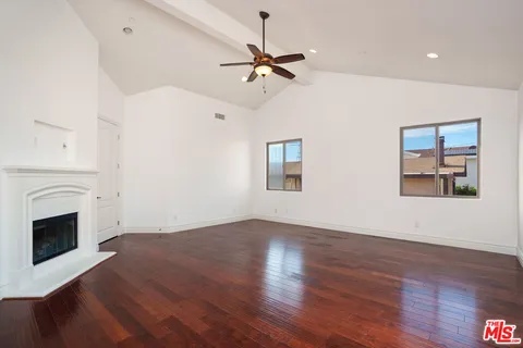 $1,780,000 | 2005 Robinson Street, Unit B, Redondo Beach, CA 90278