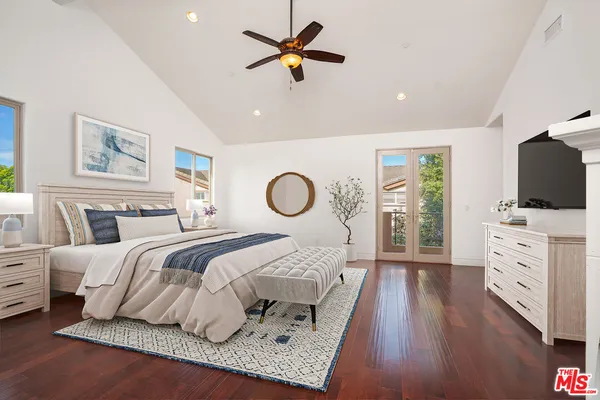 $1,665,000 | 2005 Robinson Street, Unit B, Redondo Beach, CA 90278