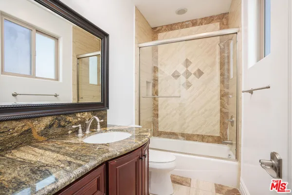 $1,665,000 | 2005 Robinson Street, Unit B, Redondo Beach, CA 90278