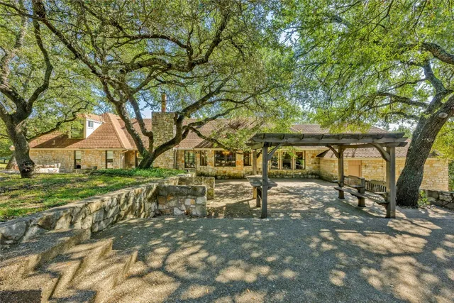 a view of house with outdoor space