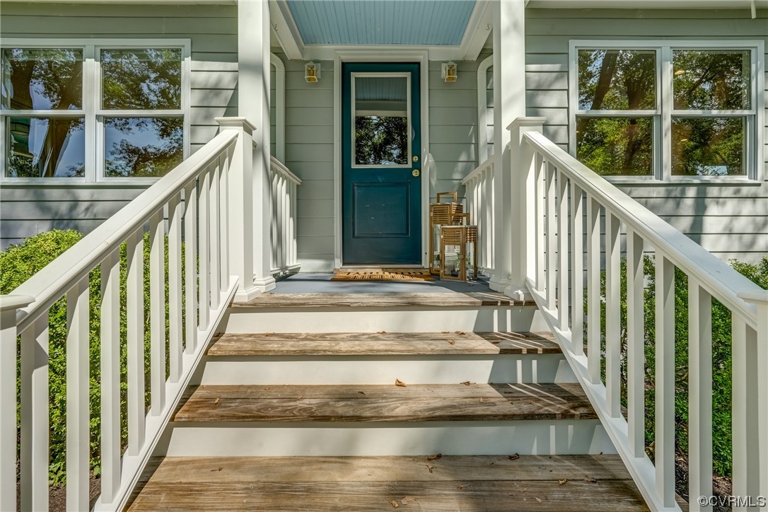 1289 Shallow Well Road Manakin-Sabot, VA 23103 - Photo 3 of 50 a view of entryway