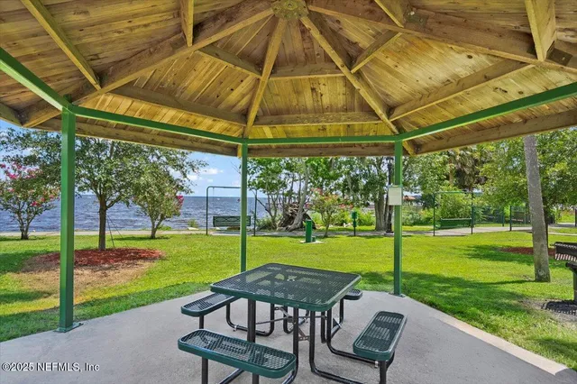 $595,000 | 708 Myrtle Avenue, Green Cove Springs, FL 32043