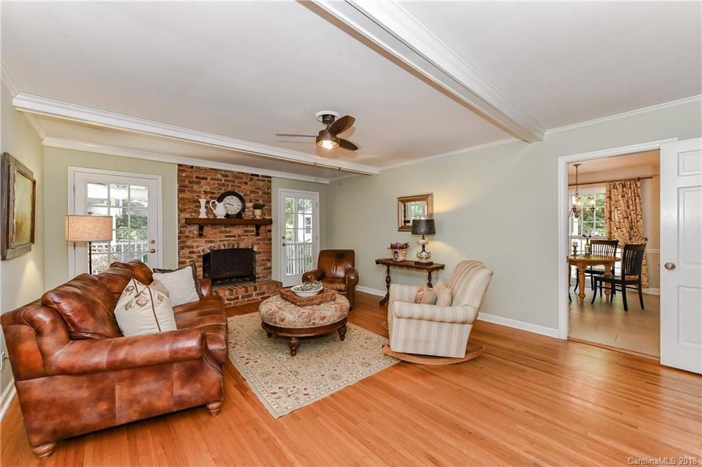 6124 Gate Post Road, Unit 10 Charlotte, NC 28211 - Photo 11 of 32 Gallery Image 11