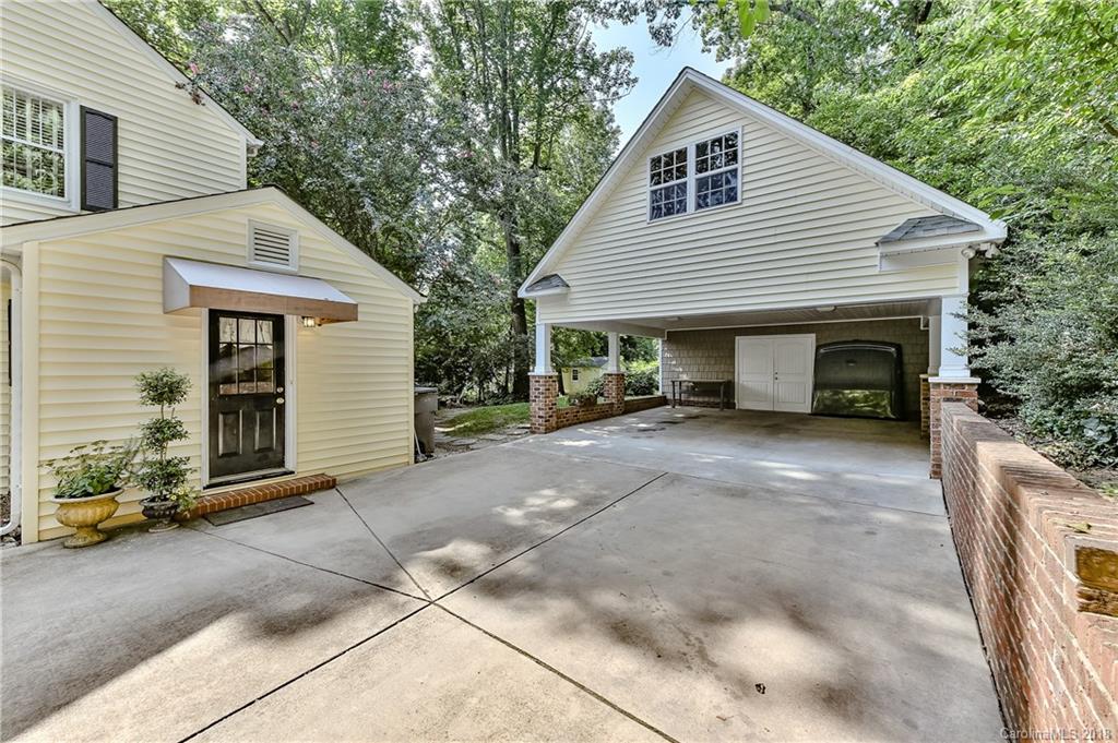 6124 Gate Post Road, Unit 10 Charlotte, NC 28211 - Photo 29 of 32 Gallery Image 29