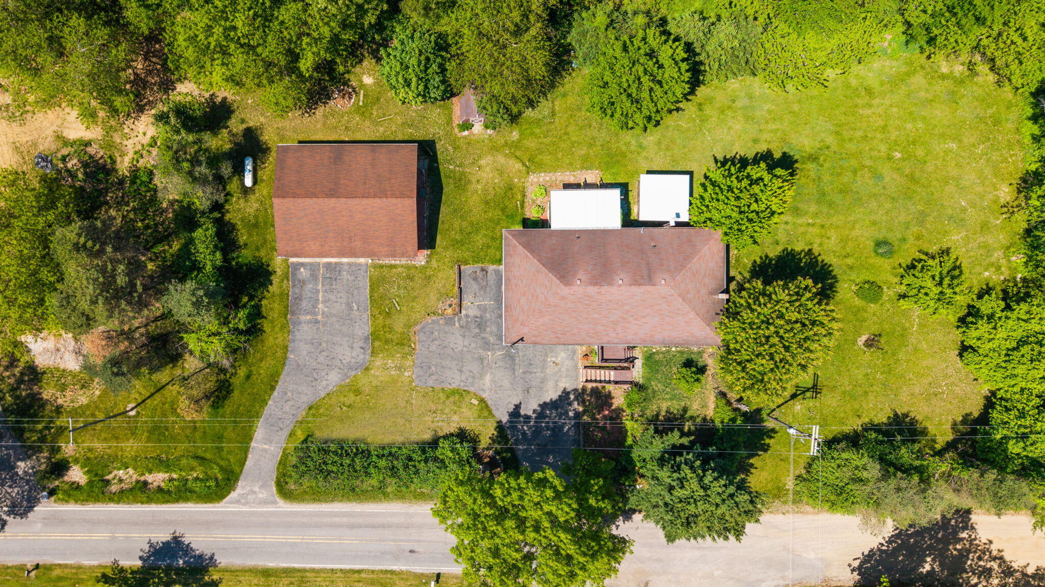 6750 Smith Road Grass Lake, MI 49240 - Photo 70 of 76 3-web-or-mls-DJI_20260529152211_0725_D