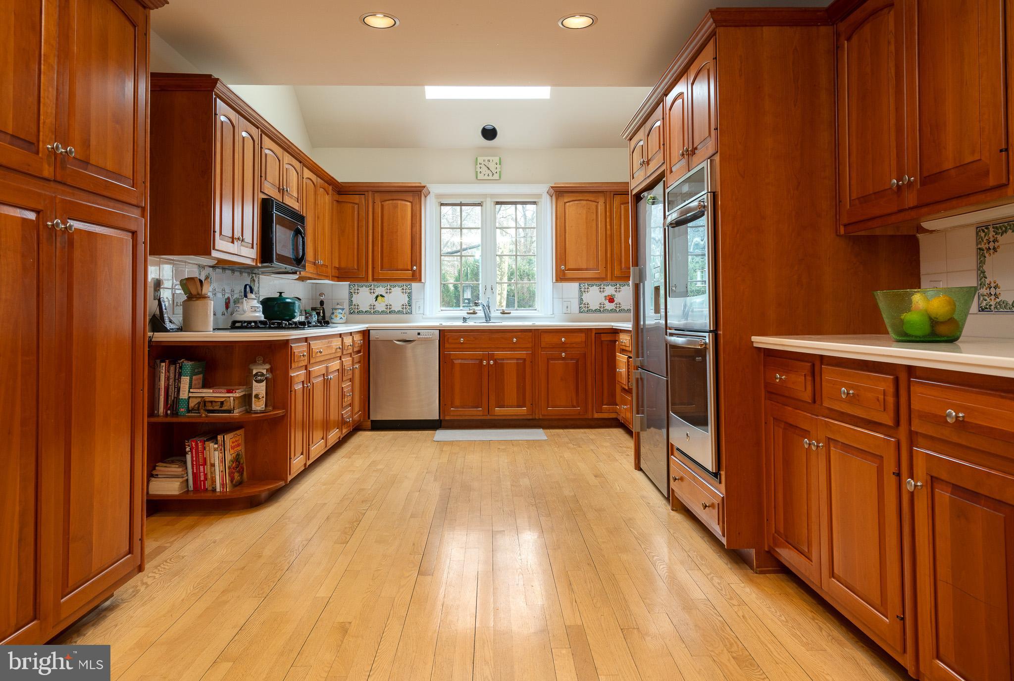 731 Mt Moro Road Villanova, PA 19085 - Photo 7 of 44