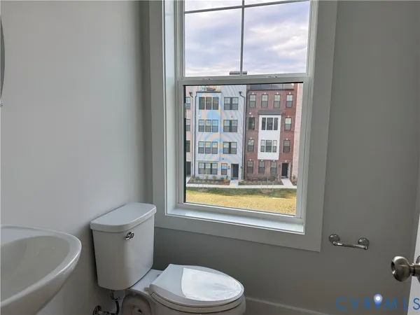 $2,850 | 527 Munson Woods Walk, Unit B, Henrico, VA 23233