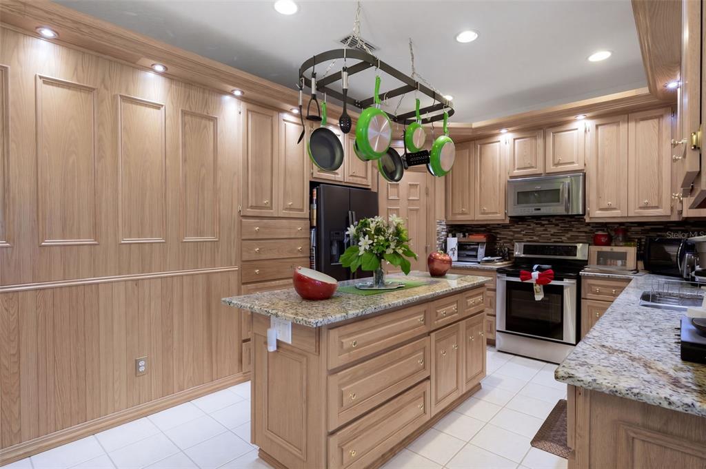 3898 Beacon Ridge Way Clermont, FL 34711 - Photo 16 of 53 Gallery Image 16