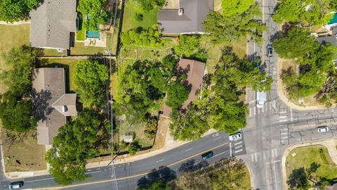 $875,000 | 4101 Far W Boulevard, Austin, TX 78731