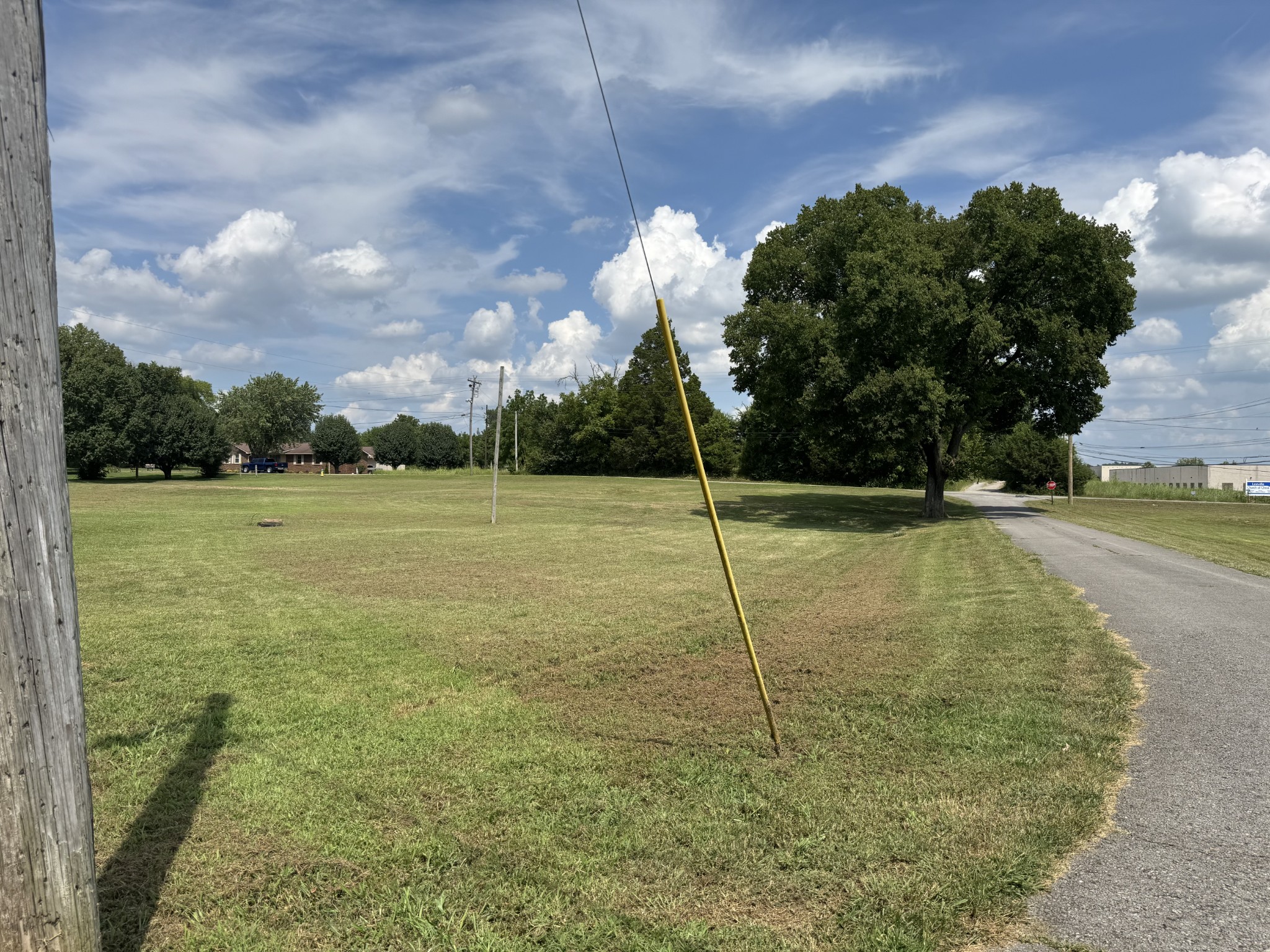 2640 Martha-Leeville Road Lebanon, TN 37090 - Photo 4 of 10 a view of a fountain in front of a house with a yard