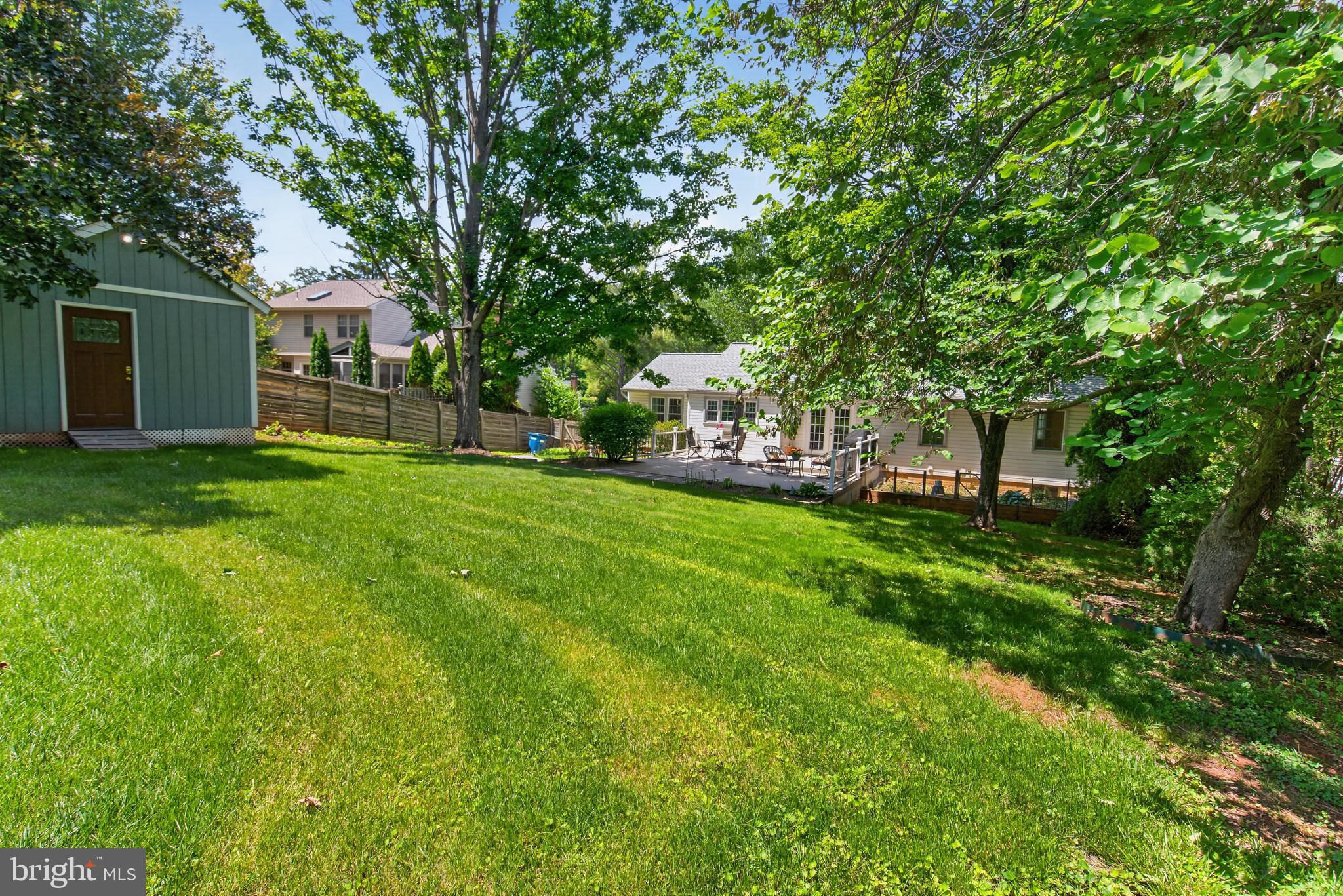 111 Environs Road Sterling, VA 20165 - Photo 45 of 50