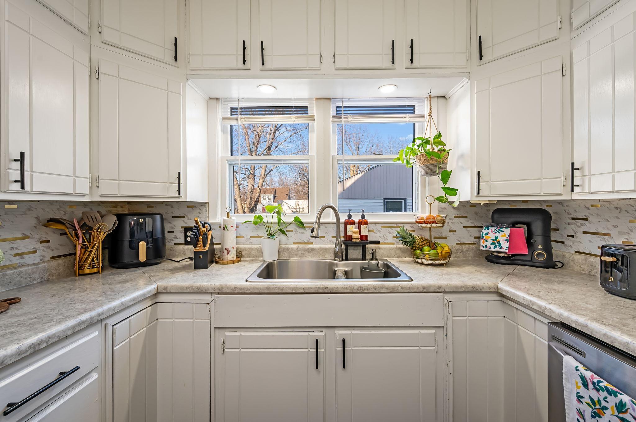 1452 5th Avenue Windom, MN 56101 - Photo 16 of 36