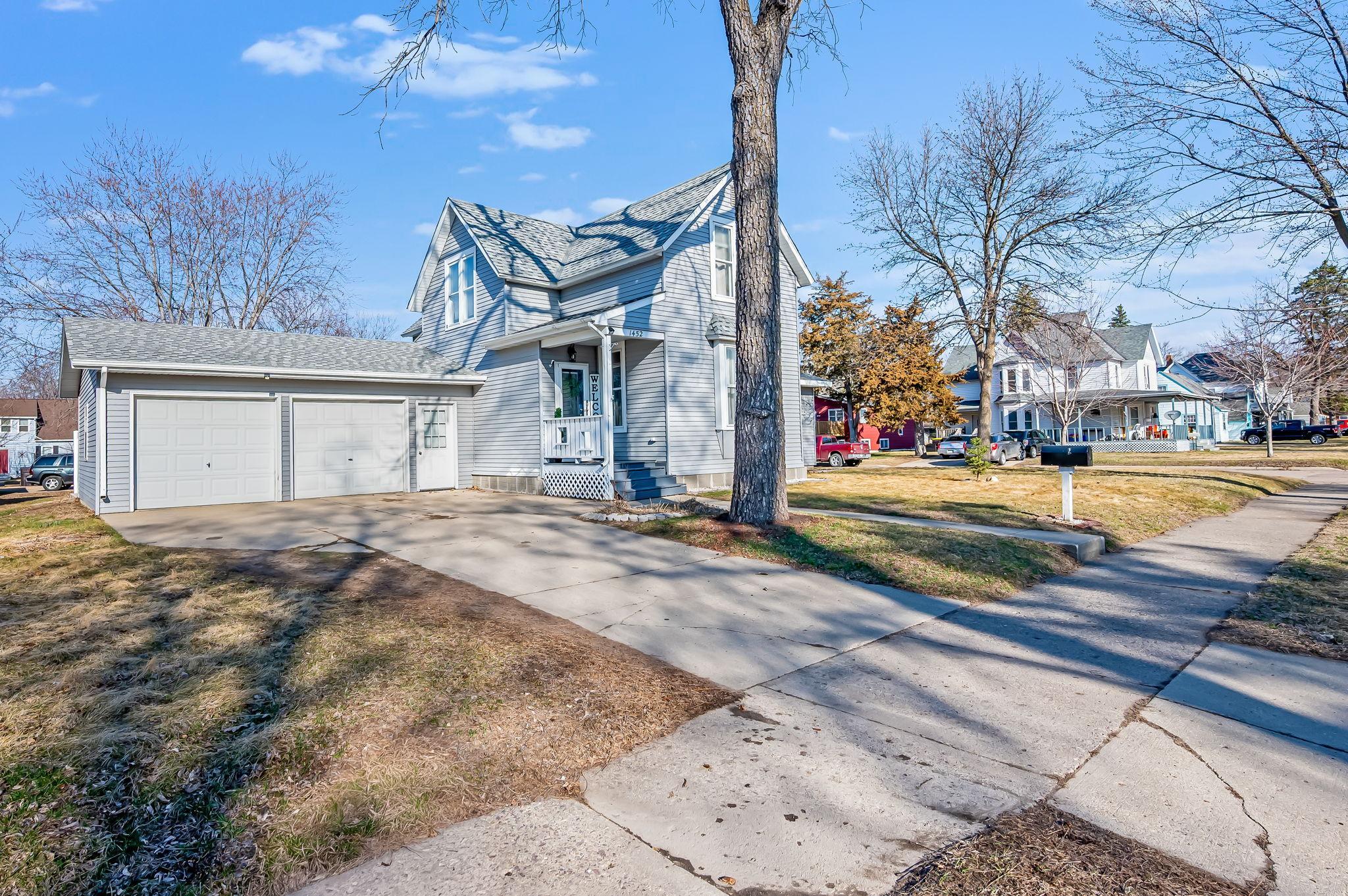 1452 5th Avenue Windom, MN 56101 - Photo 4 of 36