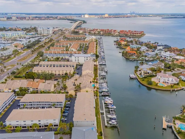 $1,199,000 | 521 Pinellas Bayway South, Unit 107, St. Petersburg, FL 33715