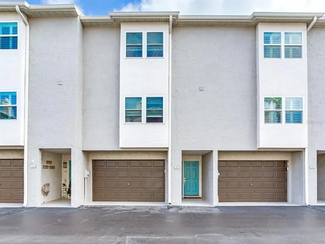 $1,199,000 | 521 Pinellas Bayway South, Unit 107, St. Petersburg, FL 33715