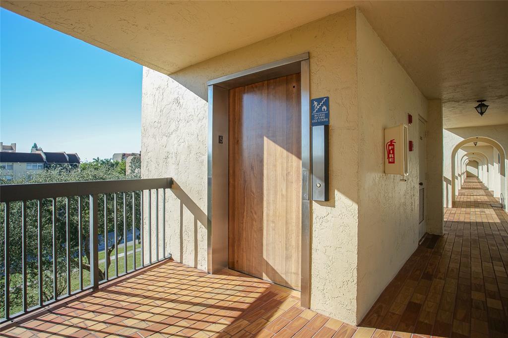 3650 Environ Boulevard, Unit 401 Lauderhill, FL 33319 - Photo 38 of 59