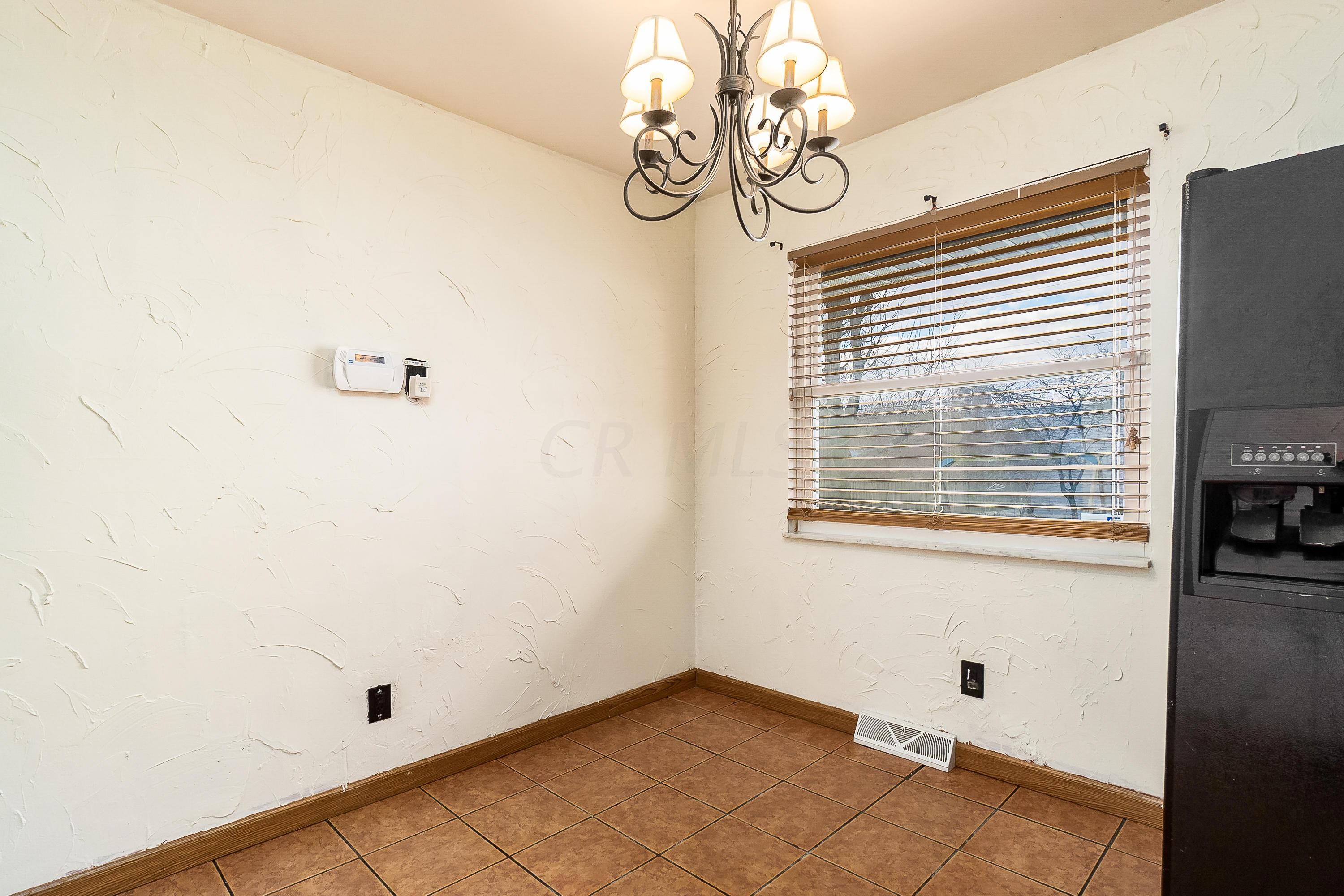 3841 Beulah Road Columbus, OH 43224 - Photo 19 of 38 Gallery Image 19