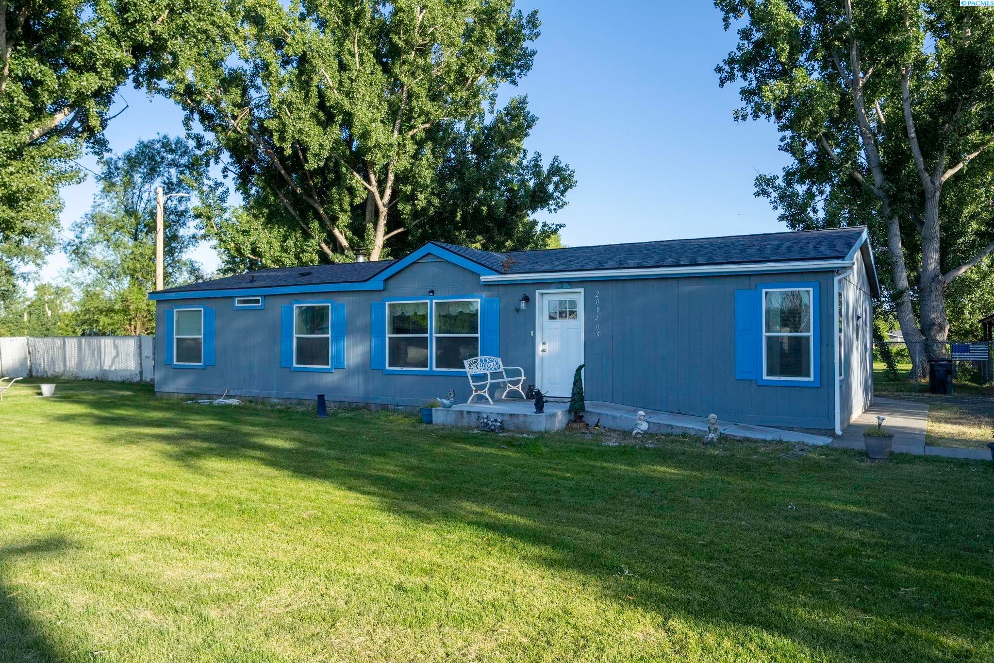 208405 East Bowles Road Kennewick, WA 99337 - Photo 2 of 35 Gallery Image 2