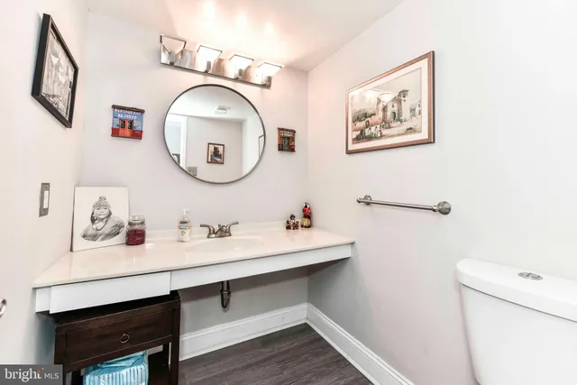 $3,100 | 309 Yoakum Parkway, Unit 408, Alexandria, VA 22304