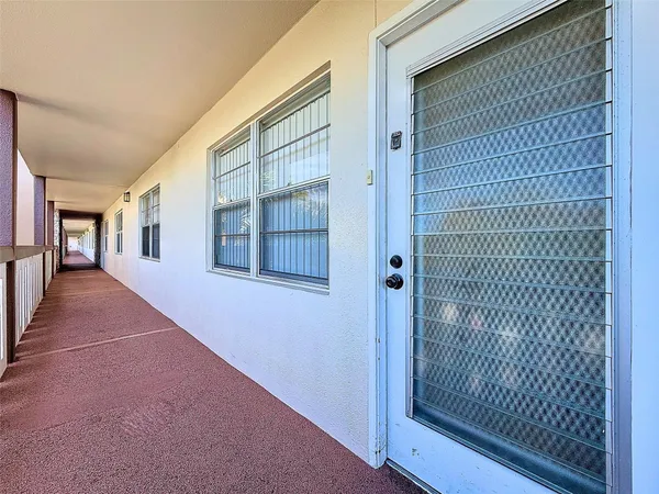 $1,750 | 3102 Portofino Point, Unit J3, Coconut Creek, FL 33066