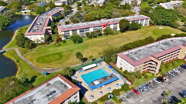 $1,750 | 3102 Portofino Point, Unit J3, Coconut Creek, FL 33066