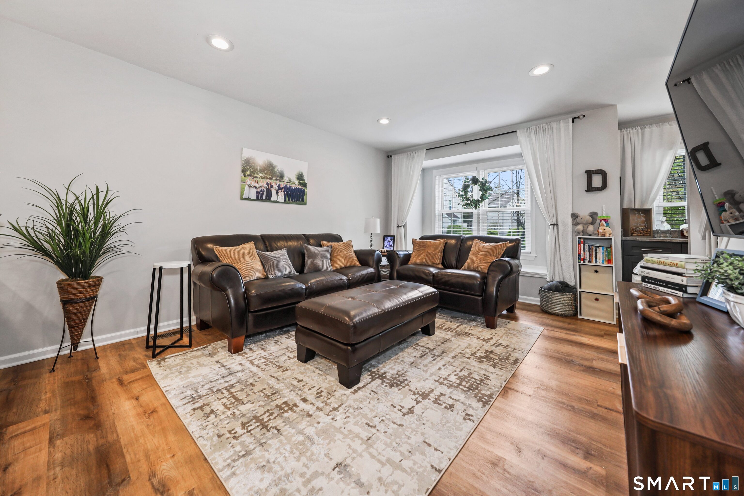 380 Hitchcock Road, Unit 219 Waterbury, CT 06705 - Photo 11 of 40
