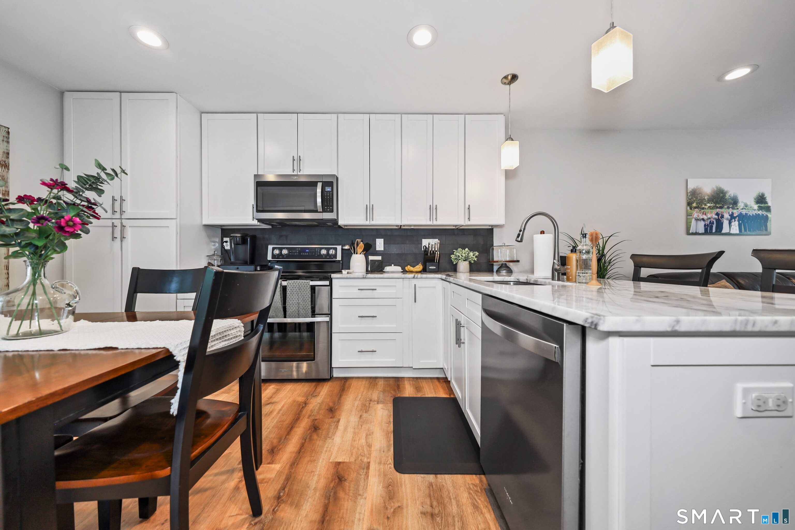 380 Hitchcock Road, Unit 219 Waterbury, CT 06705 - Photo 9 of 40