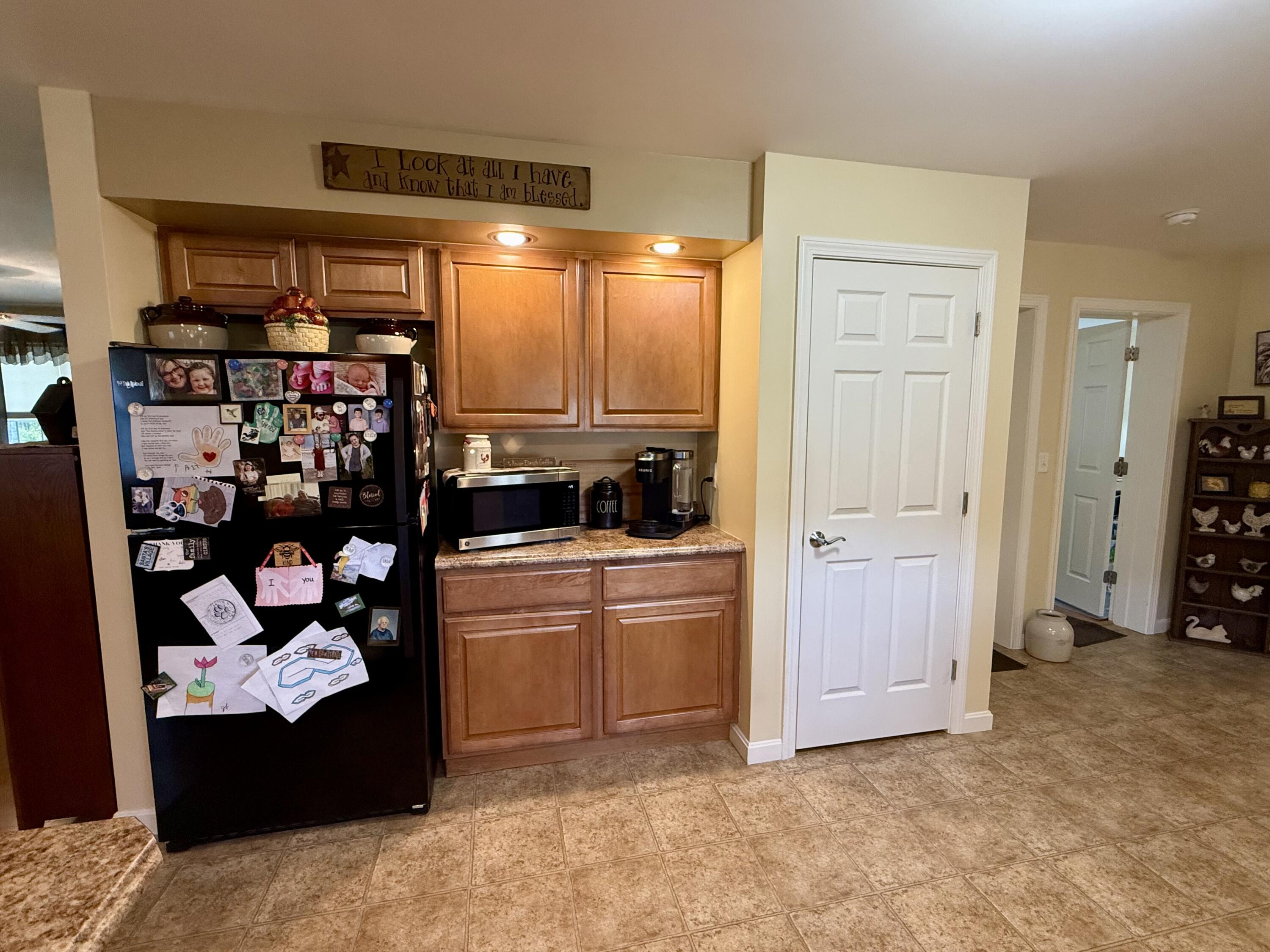 45 Oakview Lane Enfield, ME 04493 - Photo 8 of 55 IMG_1311