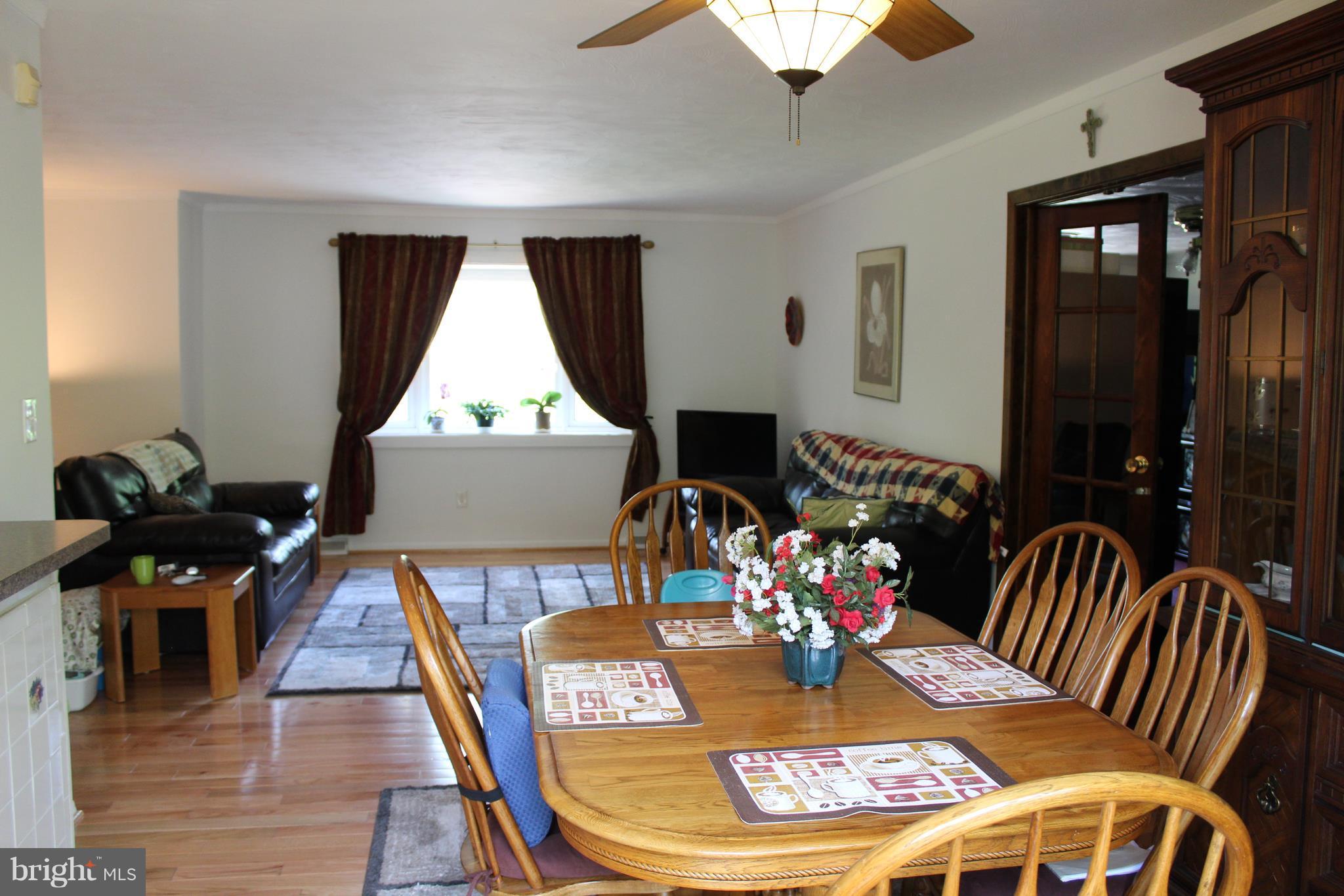 175 Waldo Road Pasadena, MD 21122 - Photo 8 of 30 Dining Room