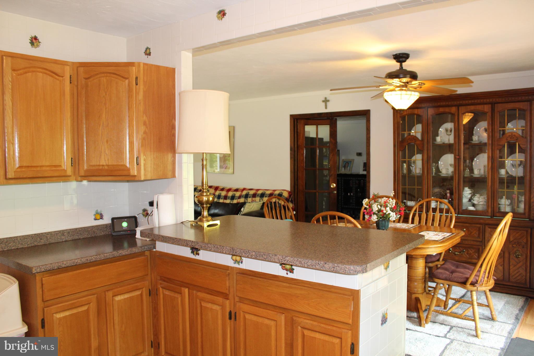 175 Waldo Road Pasadena, MD 21122 - Photo 10 of 30 Kitchen