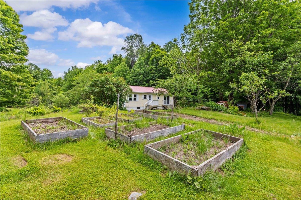 539 Spruce Haven Road Waterbury, VT 05677 - Photo 12 of 53