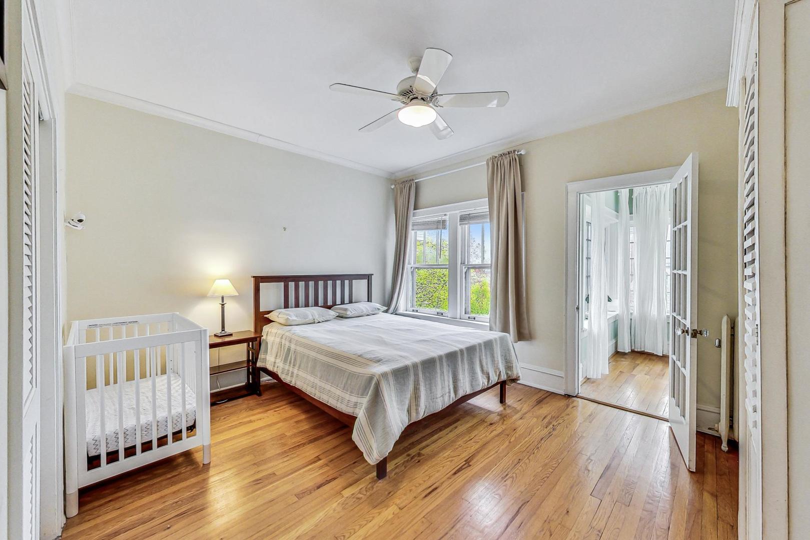 813 Ridge Avenue, Unit 3 Evanston, IL 60202 - Photo 11 of 23 Gallery Image 11