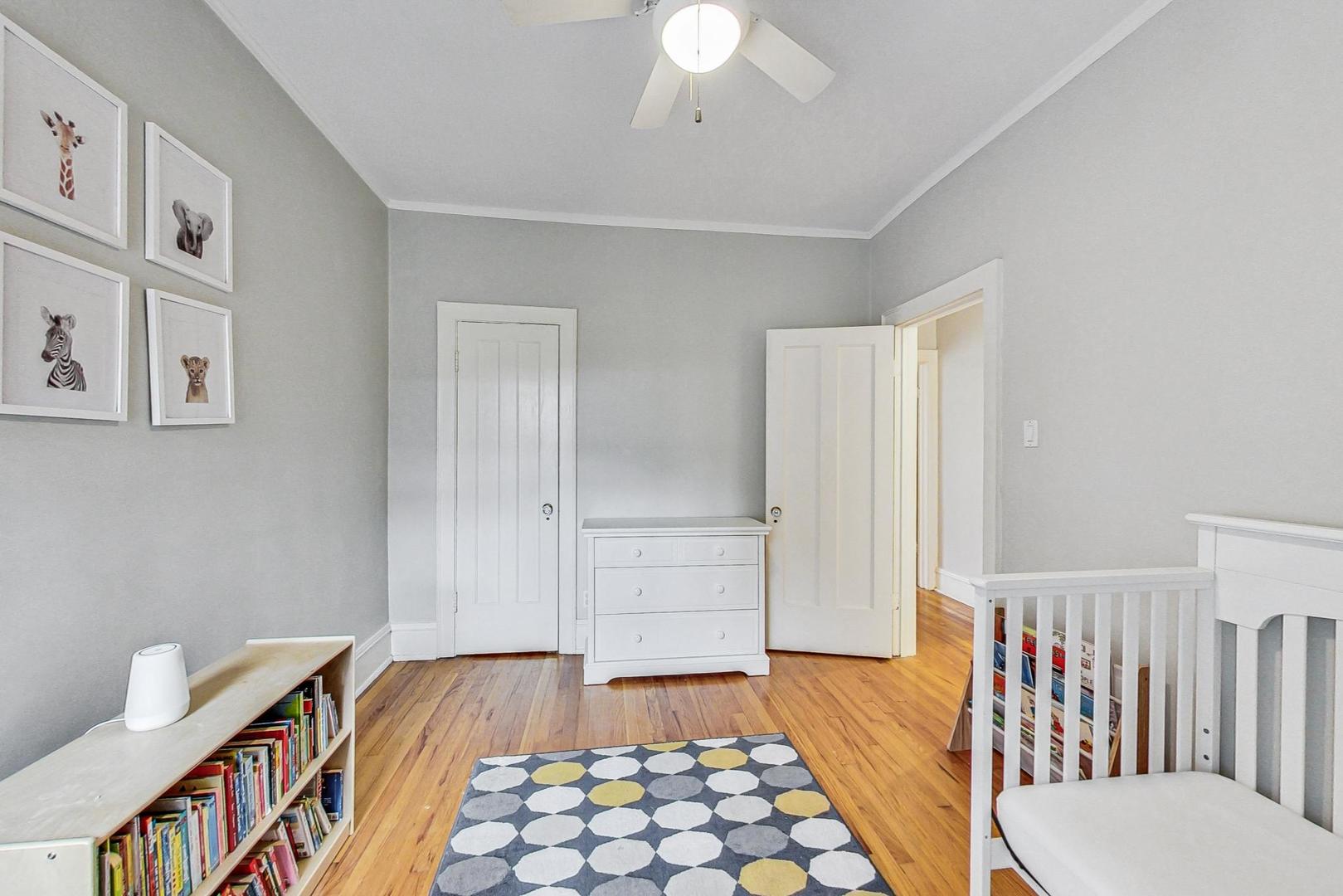813 Ridge Avenue, Unit 3 Evanston, IL 60202 - Photo 14 of 23 Gallery Image 14