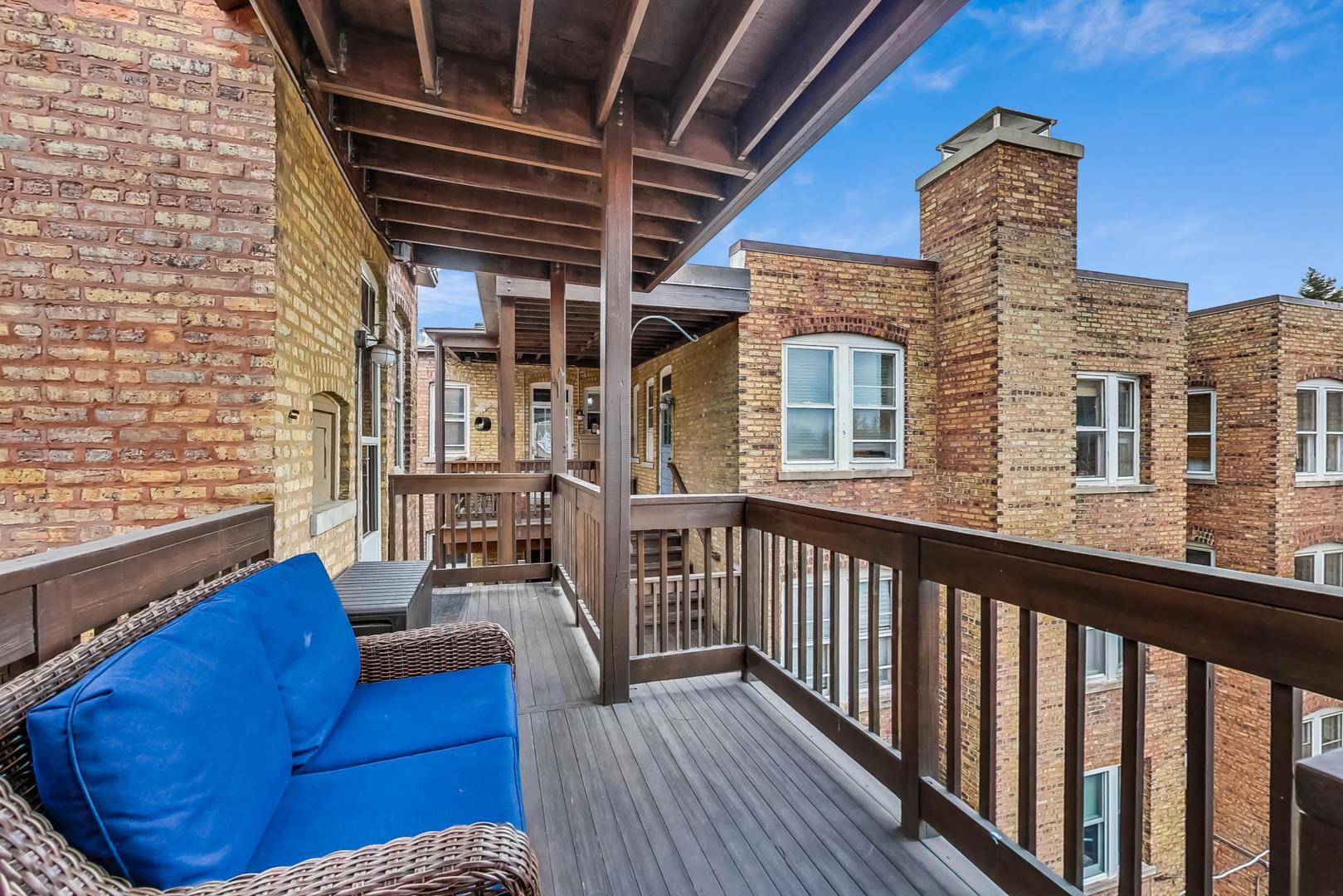 813 Ridge Avenue, Unit 3 Evanston, IL 60202 - Photo 16 of 23 Gallery Image 16