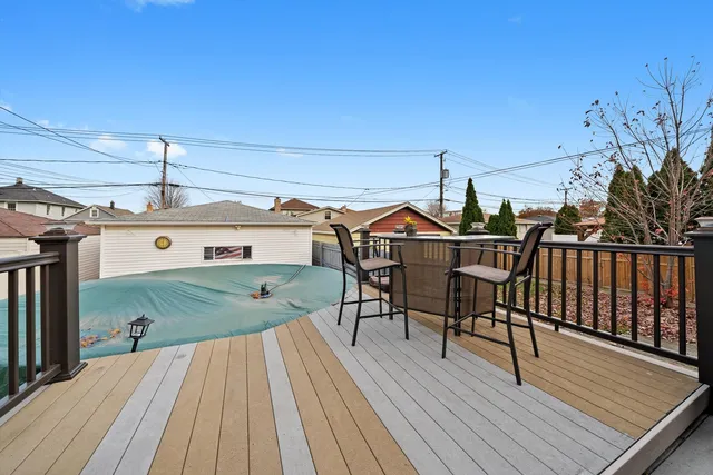 $379,900 | 6123 South Meade Avenue, Chicago, IL 60638