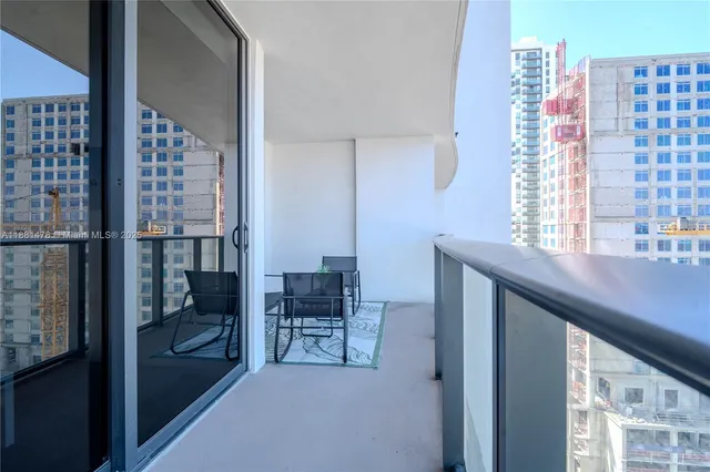 $439,000 | 1600 Northeast 1st Avenue, Unit 1412, Miami, FL 33132