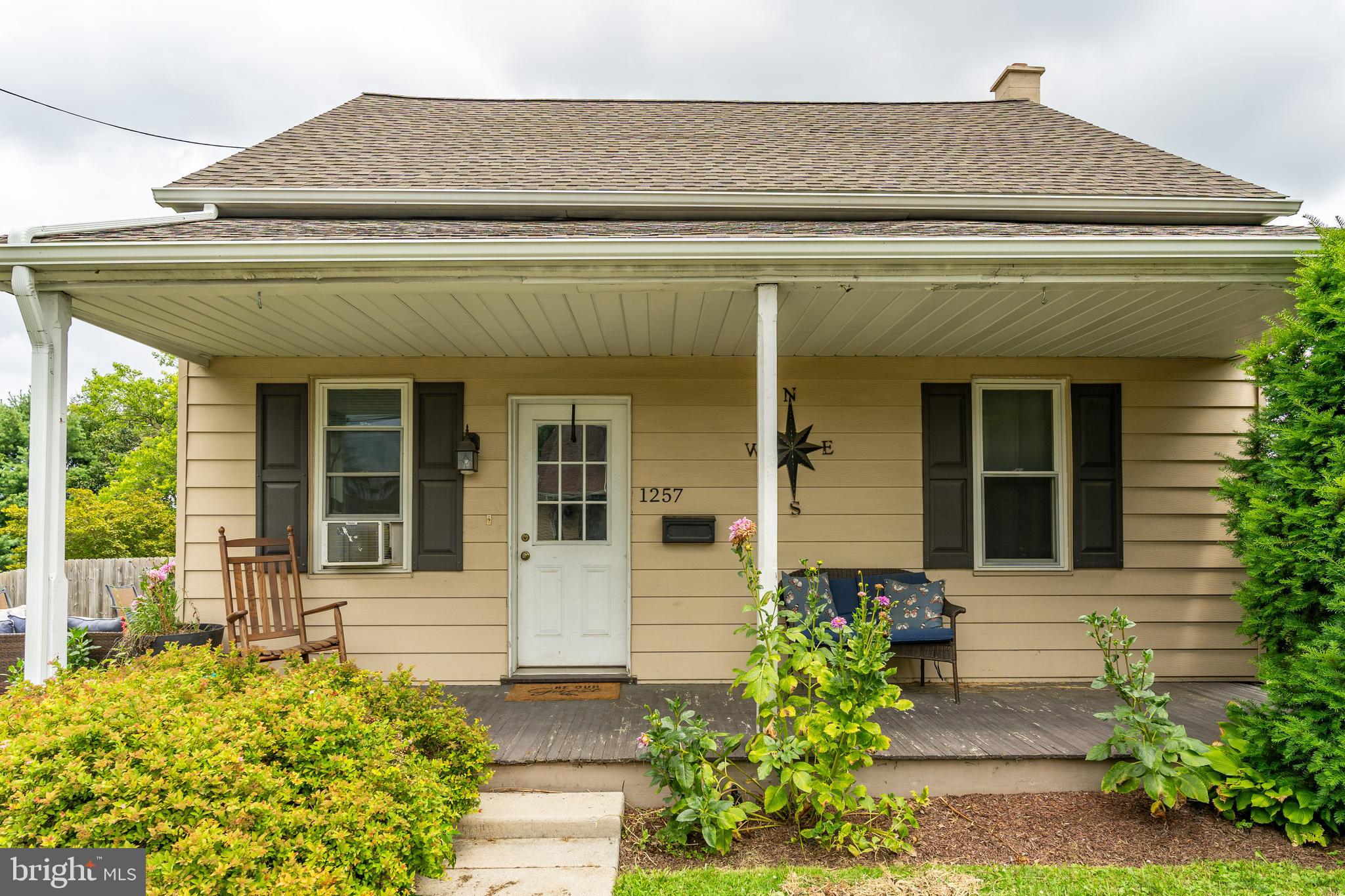 1257 East Newport Road Lititz, PA 17543 - Photo 2 of 45