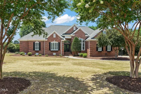 $675,000 | 5616 Maggie Run Lane, Fuquay-Varina, NC 27526