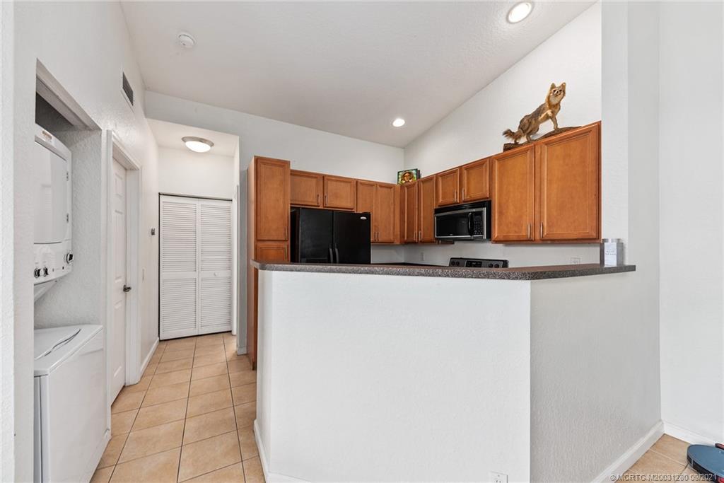 3138 Laurel Ridge Circle Riviera Beach, FL 33404 - Photo 23 of 34 Gallery Image 23