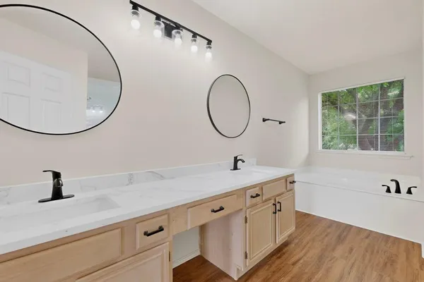 $2,890 | 10201 Napa Valley Drive, Frisco, TX 75035