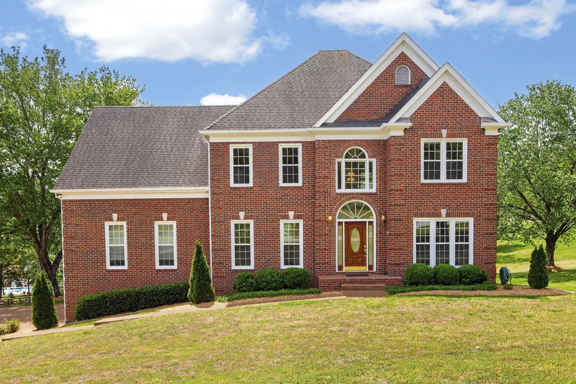 4220 Warren Road Franklin, TN 37067 - Photo 2 of 47 Gallery Image 2