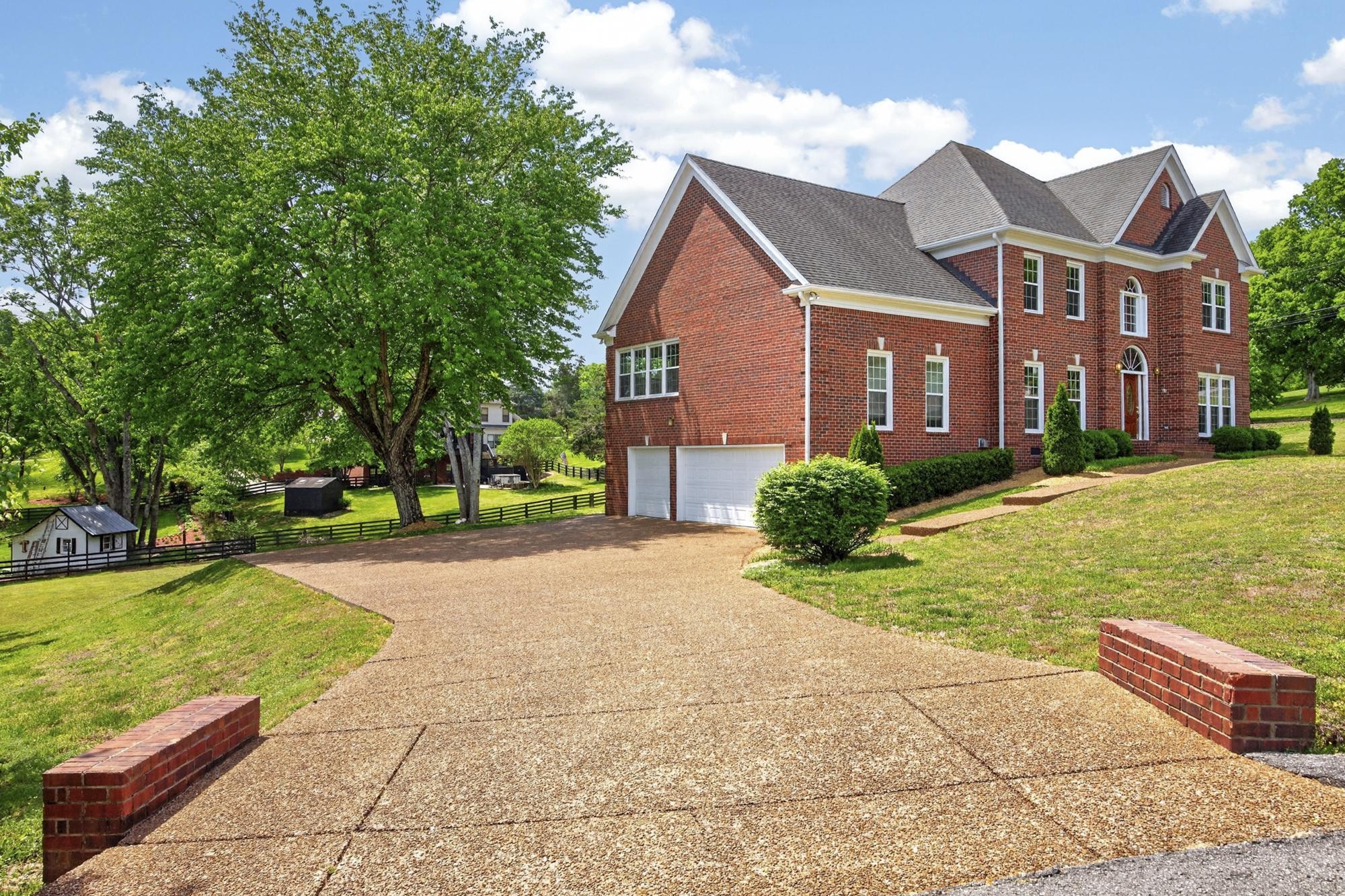 4220 Warren Road Franklin, TN 37067 - Photo 3 of 47 Gallery Image 3