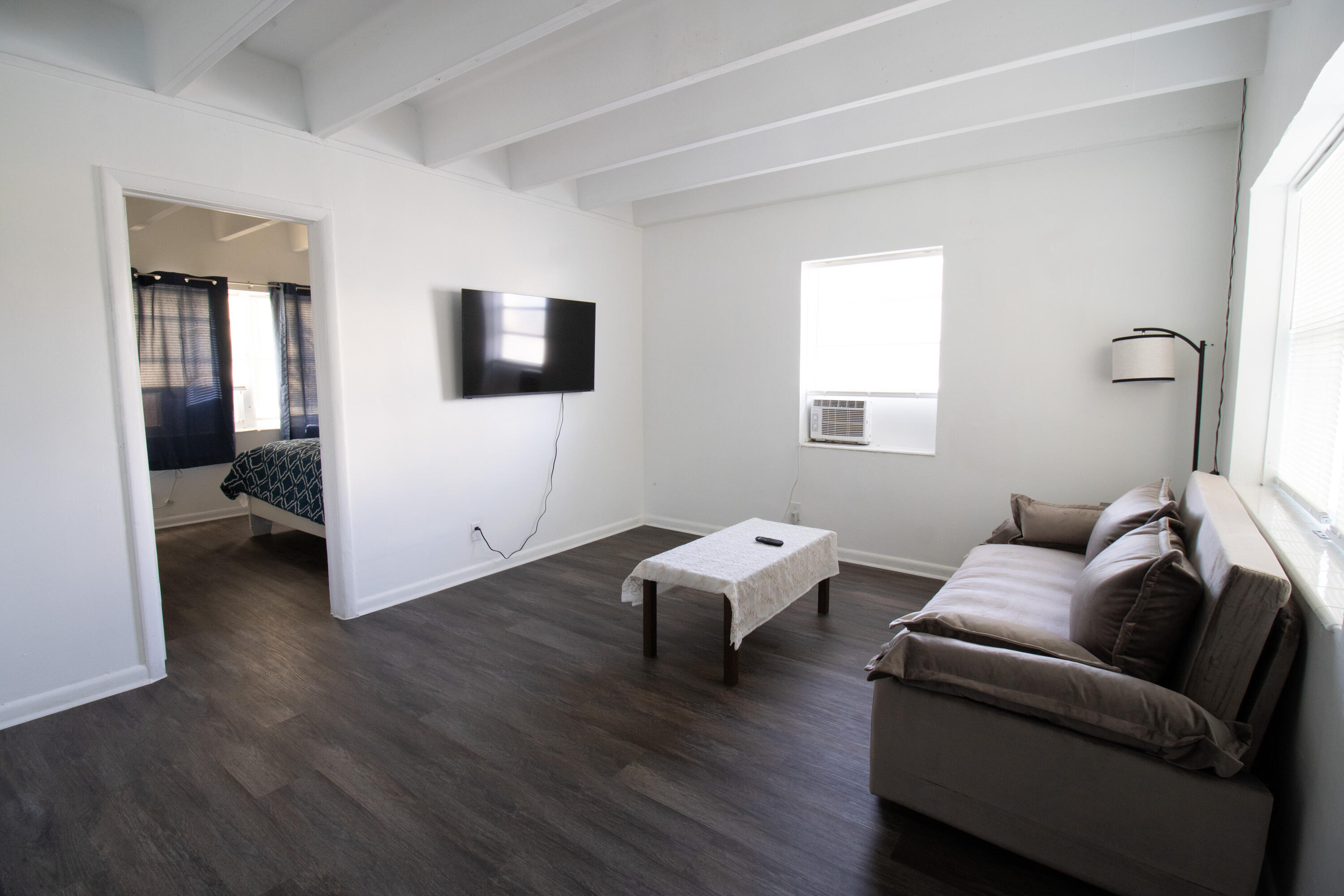 1257 Island Road, Unit 1 Singer Island, FL 33404 - Photo 4 of 6 1257LivingUnit1