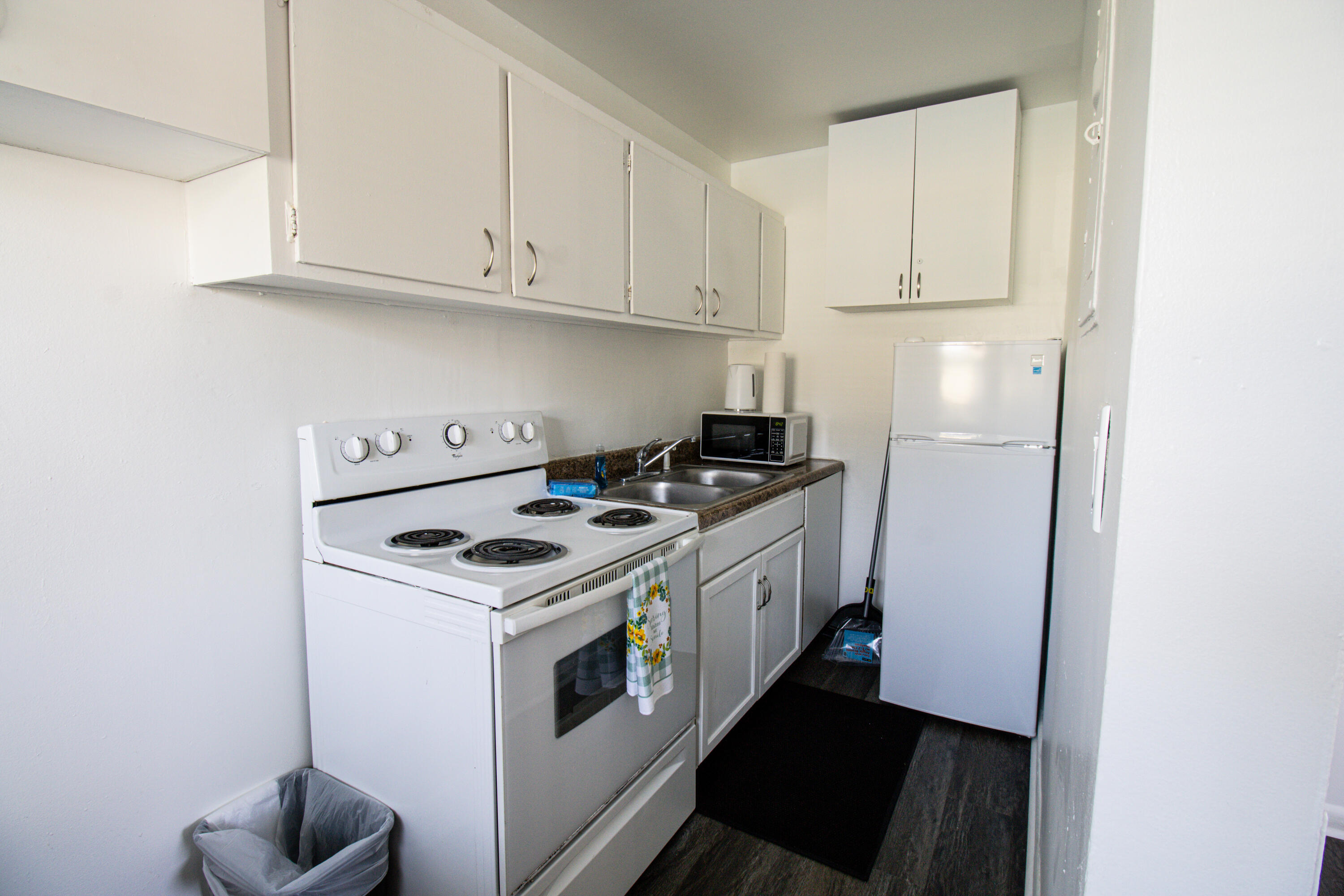 1257 Island Road, Unit 1 Singer Island, FL 33404 - Photo 6 of 6 1257Kitchen1