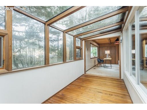 3625 Southwest Patton Road Portland, OR 97221 - Photo 11 of 32